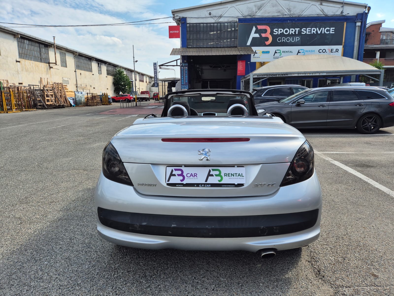 PEUGEOT 207 Cabrio
