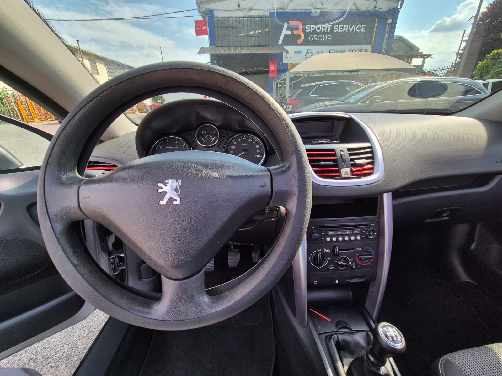 PEUGEOT 207 Cabrio